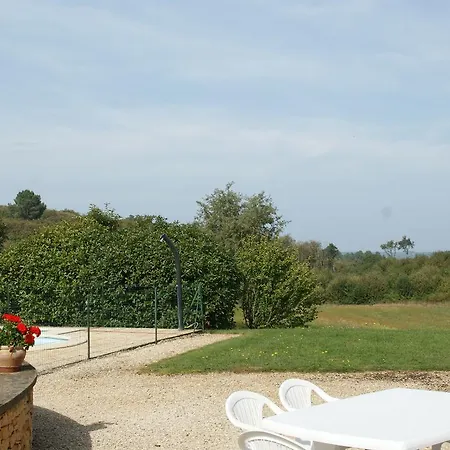 Beautiful With Pool Saint-Pompont