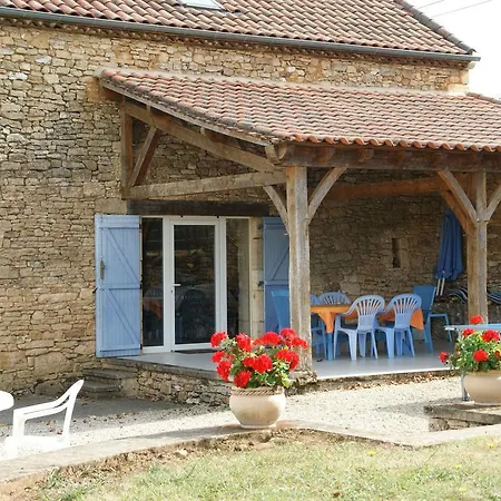 Beautiful With Pool Holiday home Saint-Pompont